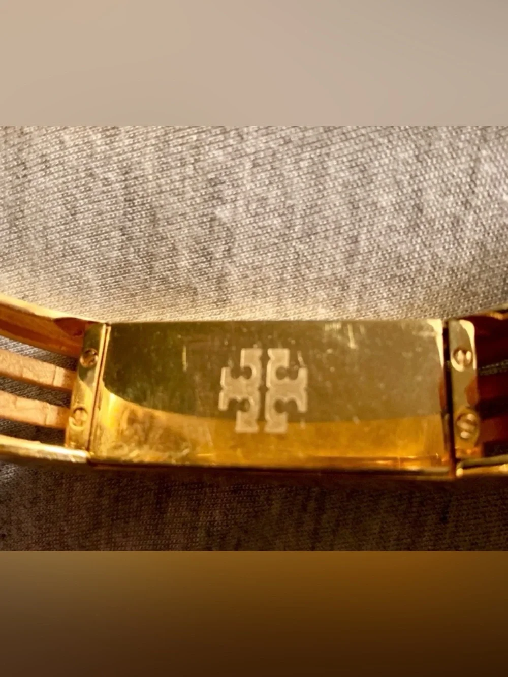 ✨ Tory Burch for Fitbit Gold-Tone Hinged Bracelet ✨